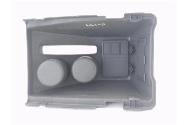Recambio de embellecedor consola central para suzuki vitara (se/sf/et) 1.6 i 16v (et, ta02) referencia OEM IAM 7392179E  