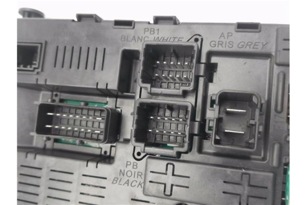 Recambio de bsi para citroen c4 picasso 1.6 hdi referencia OEM IAM 9664059080  