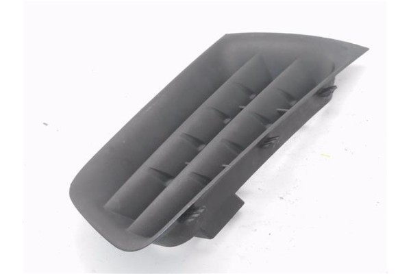 Recambio de rejilla paragolpes delantero derecha para renault megane ii berlina 3p 1.5 authentique confort referencia OEM IAM 82
