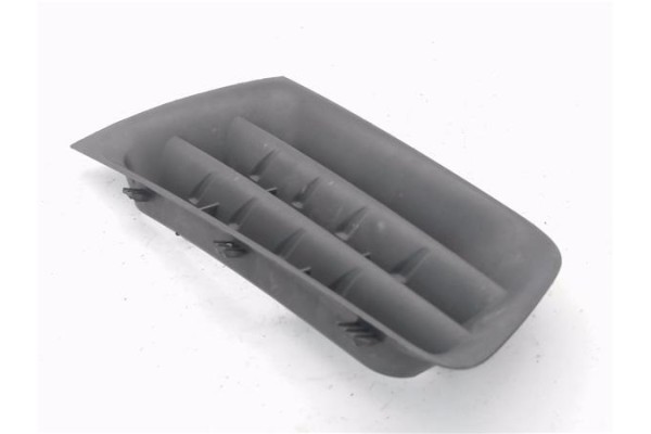 Recambio de rejilla paragolpes delantero izquierda para renault megane ii berlina 3p 1.5 authentique confort referencia OEM IAM 
