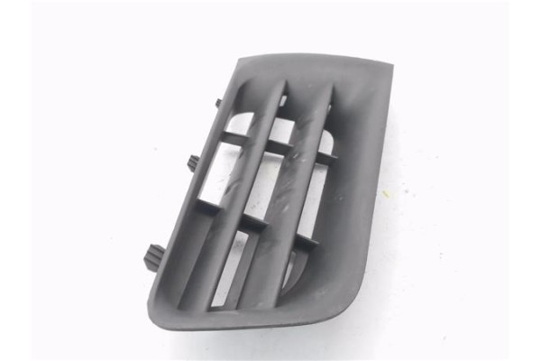 Recambio de rejilla paragolpes delantero izquierda para renault megane ii berlina 3p 1.5 authentique confort referencia OEM IAM 