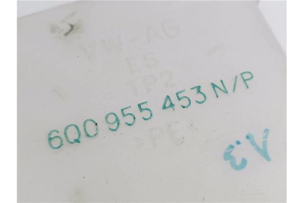 Recambio de deposito limpiaparabrisas para seat ibiza st (6j8) 1.2 tdi referencia OEM IAM 6Q0955453N  