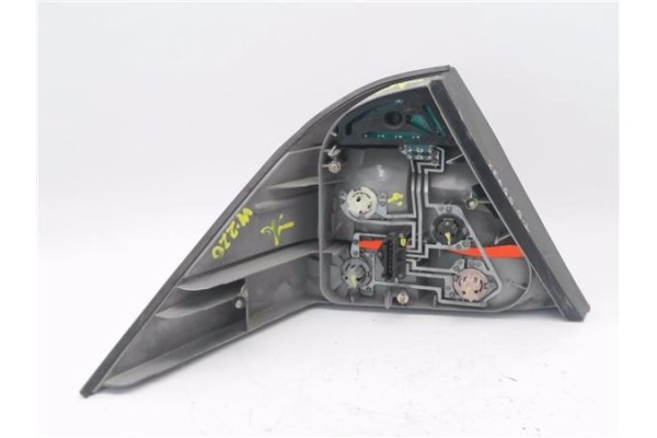 Recambio de piloto trasero derecho para mercedes-benz clase s (bm 220) berlina 5.0 500 (220.075) referencia OEM IAM 255122R  