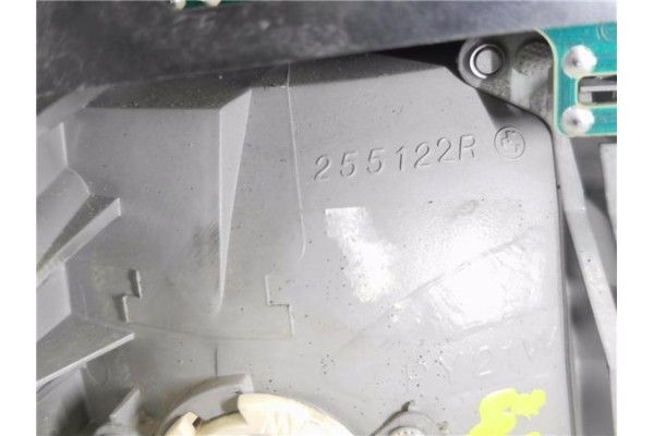 Recambio de piloto trasero derecho para mercedes-benz clase s (bm 220) berlina 5.0 500 (220.075) referencia OEM IAM 255122R  