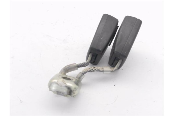 Recambio de anclaje cinturon trasero izquierdo para seat leon (1p1) 1.2 reference referencia OEM IAM 1K0857739M  