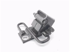 BISAGRA INF. PUERTA DELANTERO IZQUIERDA 6Q0831411A 