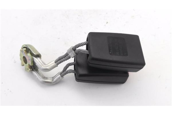 Recambio de anclaje cinturon trasero izquierdo para volkswagen golf v (1k1) 1.9 tdi referencia OEM IAM 1K0857739F 1K0857739F 
