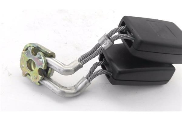 Recambio de anclaje cinturon trasero izquierdo para volkswagen golf v (1k1) 1.9 tdi referencia OEM IAM 1K0857739F 1K0857739F 