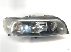 Recambio de faro xenon derecho para volvo v70 familiar 2.4 d5 referencia OEM IAM 8693657 89008267 