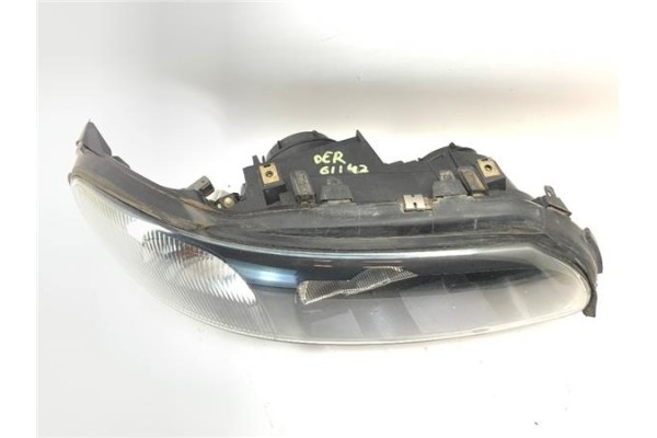 Recambio de faro xenon derecho para volvo v70 familiar 2.4 d5 referencia OEM IAM 8693657 89008267 