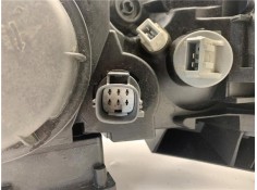 Recambio de faro xenon derecho para volvo v70 familiar 2.4 d5 referencia OEM IAM 8693657 89008267 