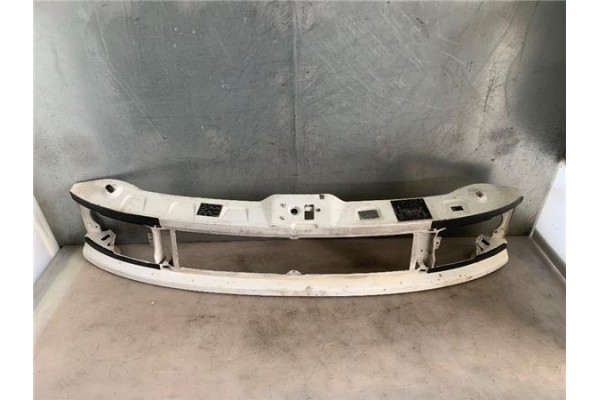 Recambio de traviesa superior frente para iveco c65a00/a 23rn8a referencia OEM IAM 99489947  