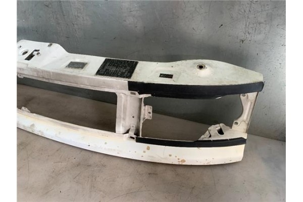 Recambio de traviesa superior frente para iveco c65a00/a 23rn8a referencia OEM IAM 99489947  