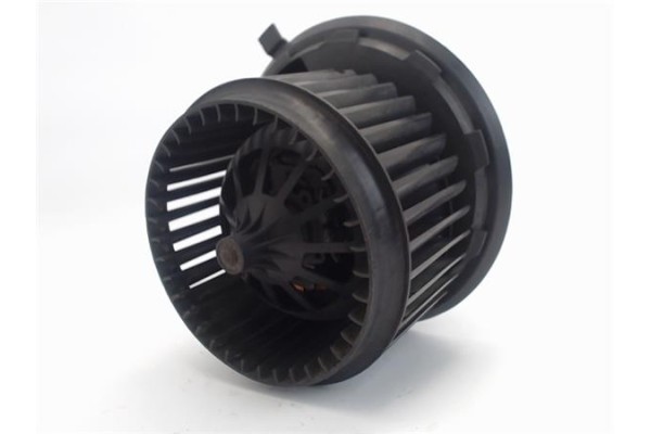 Recambio de motor aire acondicionado para volkswagen multivan v (7hm, 7hn, 7hf, 7ef, 7em, 7en) 2.5 tdi referencia OEM IAM 524965