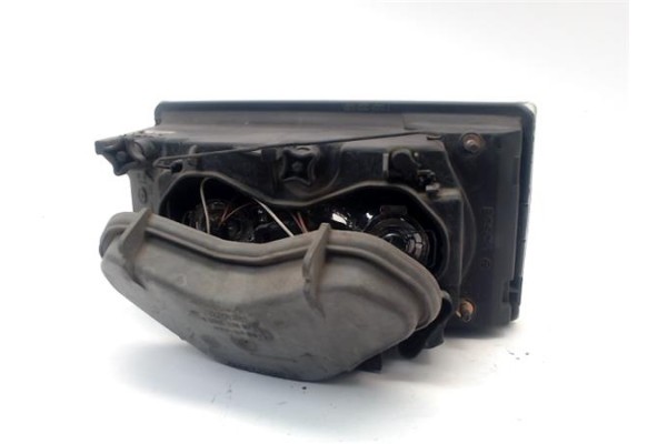 Recambio de faro delantero dcho para iveco c65a00/a 23rn8a referencia OEM IAM 500307754  