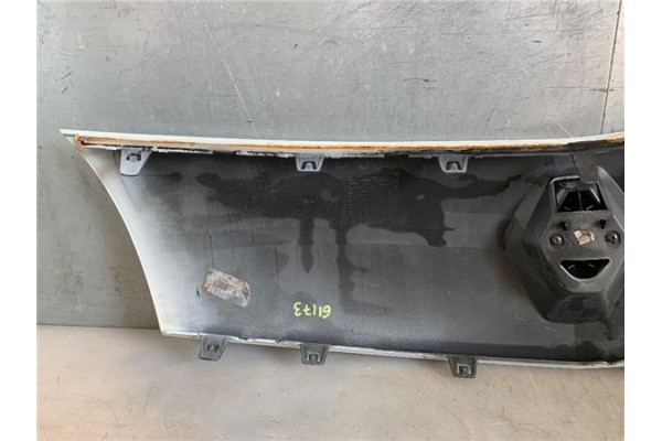 Recambio de rejilla paragolpes delantero para renault kangoo ii (f/kw0) 1.5 expression profesional referencia OEM IAM 8200499017