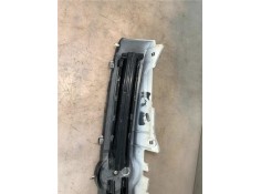 Recambio de parrilla delantera para fiat ii panda (169) 1.2 referencia OEM IAM 6001072743  