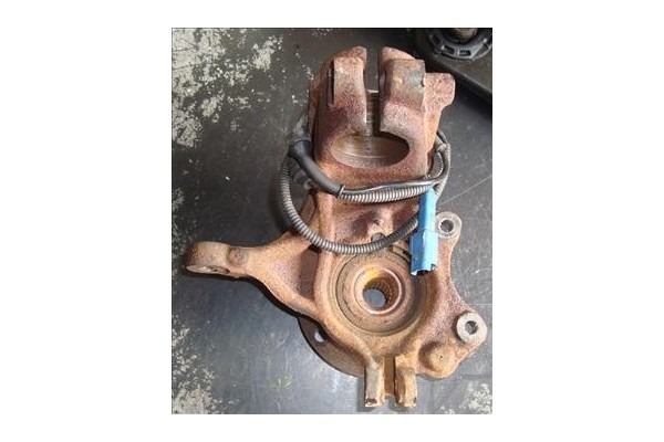 Recambio de mangueta delantero izquierda para peugeot 1007 (2005) 1.4 dolce [1,4 ltr. - 50 kw hdi] referencia OEM IAM   