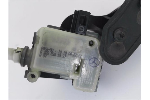 Recambio de motor apertura deposito combustible para mercedes-benz clase a (bm 169) 2.0 a 180 cdi (169.007) referencia OEM IAM A
