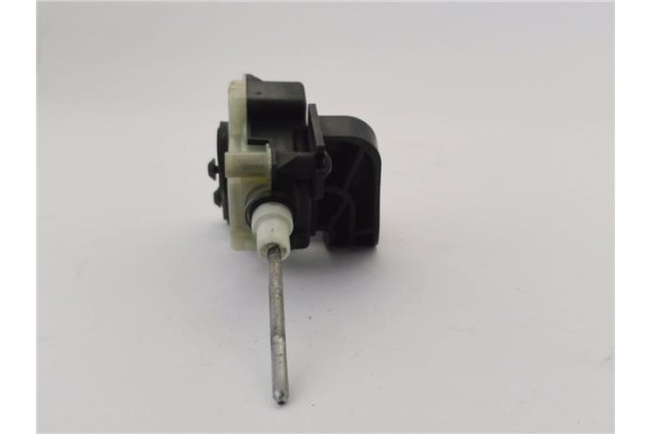 Recambio de motor apertura deposito combustible para mercedes-benz clase a (bm 169) 2.0 a 180 cdi (169.007) referencia OEM IAM A