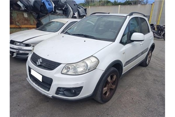 suzuki sx4 (gy) del año 2012