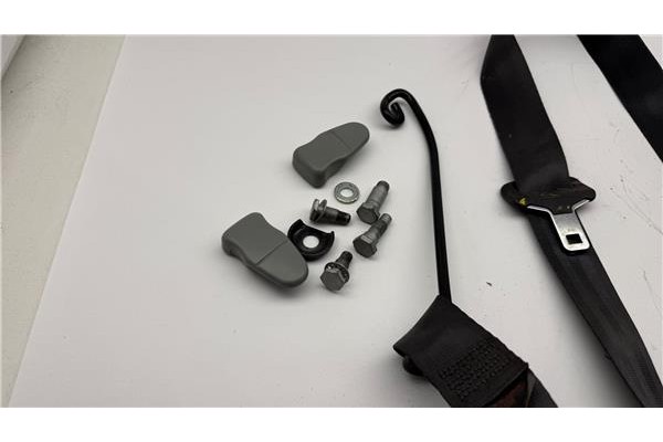 Recambio de cinturon seguridad delantero derecho para citroen xsara berlina referencia OEM IAM 96311364XX  