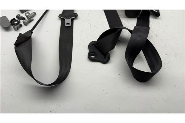 Recambio de cinturon seguridad delantero derecho para citroen xsara berlina referencia OEM IAM 96311364XX  