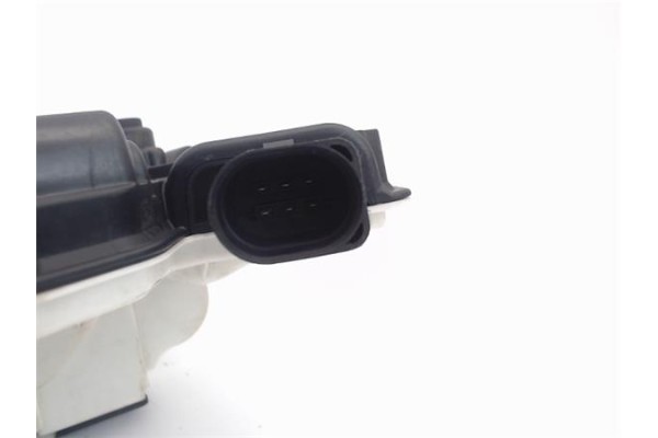 Recambio de cierre electromagnetico trasero izquierdo para skoda fabia (5j2) 1.2 referencia OEM IAM 5N0839015D  5N0839015A , AUD