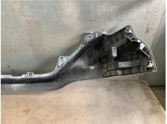 Recambio de moldura paragolpes delantero para iveco daily chasis 2.3 referencia OEM IAM 5802957414KZ  