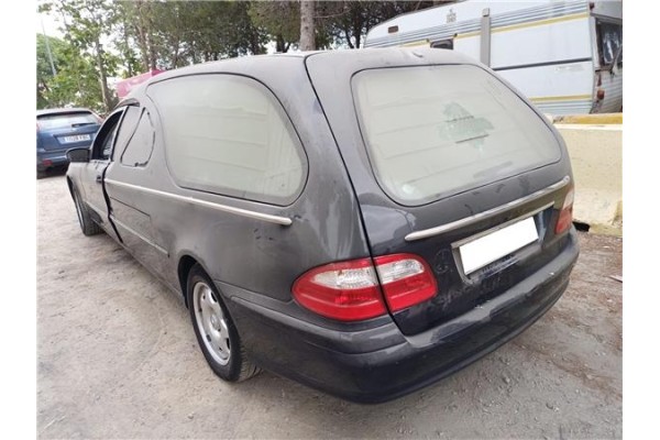 mercedes-benz clase e (bm 211) berlina del año 2007