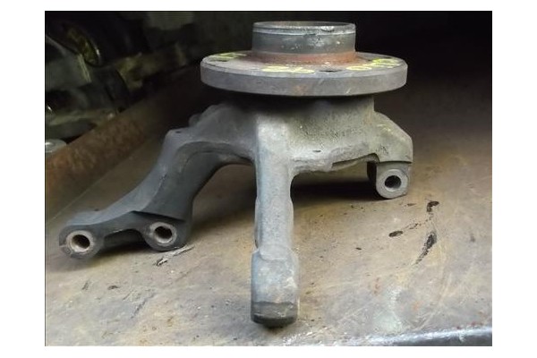 Recambio de mangueta delantero derecha para renault clio i fase i / ii (b/c57) 1.7 (b/c574) referencia OEM IAM   