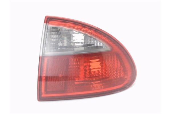 Recambio de piloto trasero derecho para seat leon (1m1) 1.8 signo referencia OEM IAM 1M6945258  