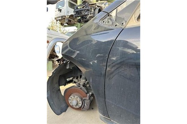 Recambio de aleta delantero izquierda para mercedes-benz clase a (bm 169) 1.5 a 150 (169.031) referencia OEM IAM   
