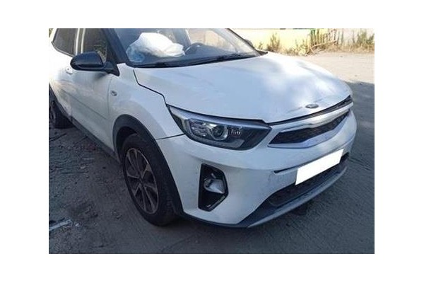 Recambio de torpedo para kia stonic (ybcuv) 1.0 edition 7 referencia OEM IAM 66700H8100  