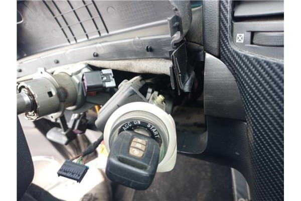 Recambio de clausor para chevrolet captiva 2.0 d referencia OEM IAM 82386298005UC 909CPK3R0 
