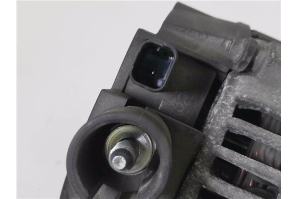 Recambio de alternador para peugeot 2008 1.2 access referencia OEM IAM 9806007480 MS1012101720 