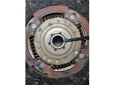 Recambio de disco embrague para renault captur i 0.9 zen referencia OEM IAM 302053302R  