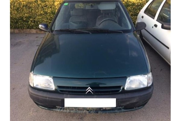 citroen saxo (1996) del año 