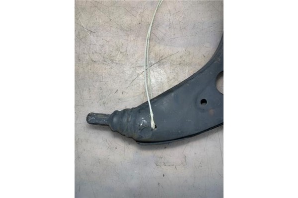 Recambio de brazo inferior delantero izquierdo para seat ibiza berlina (6j5) 1.2 referencia OEM IAM 6R0407151F  