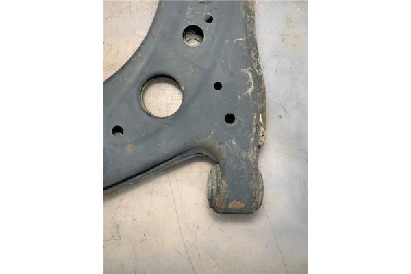 Recambio de brazo inferior delantero izquierdo para seat ibiza berlina (6j5) 1.2 referencia OEM IAM 6R0407151F  