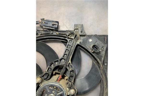 Recambio de electroventilador para ford ka (ccu) 1.2 referencia OEM IAM 878300600 879400600 