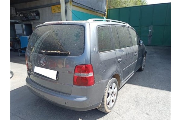 volkswagen touran (1t1) del año 2004