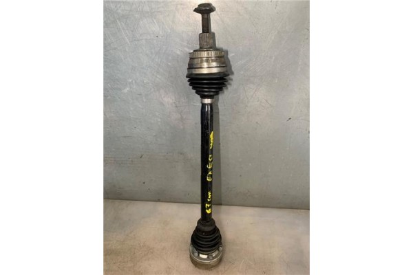 Recambio de palier delantero izquierdo para seat exeo berlina (3r2) 1.6 referencia OEM IAM 8E0407272BS  