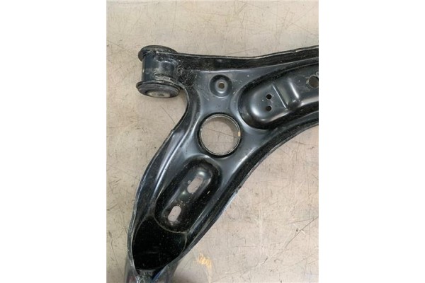 Recambio de brazo inferior delantero izquierdo para seat leon (1p1) 1.2 reference referencia OEM IAM 1K0407151BD  