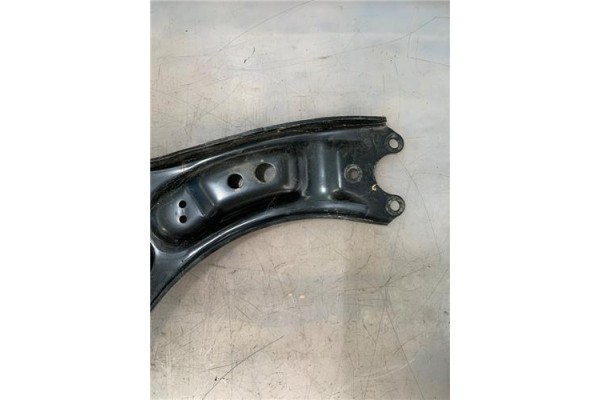 Recambio de brazo inferior delantero izquierdo para seat leon (1p1) 1.4 tsi referencia OEM IAM 1K0407151BD  