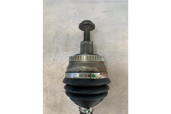 Recambio de palier delantero derecho para seat exeo berlina (3r2) 1.6 referencia OEM IAM 8E0407271BS  