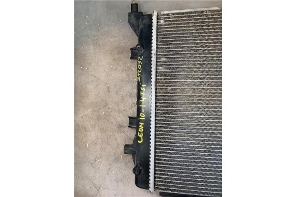 Recambio de intercooler para seat leon (1p1) 1.4 tsi referencia OEM IAM 1K0121251CM  