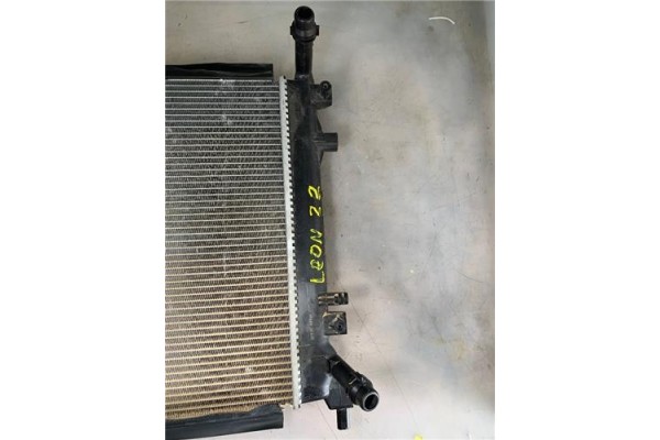 Recambio de radiador para seat leon (1p1) 1.2 reference referencia OEM IAM 1K0121251CM  