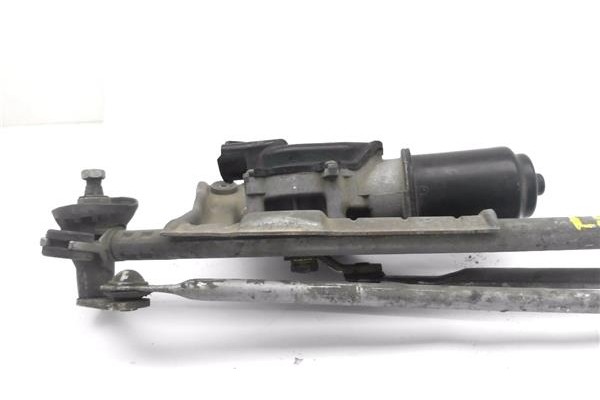 Recambio de motor limpiaparabrisas delantero para subaru legacy iv 3.0 r referencia OEM IAM 281934792  