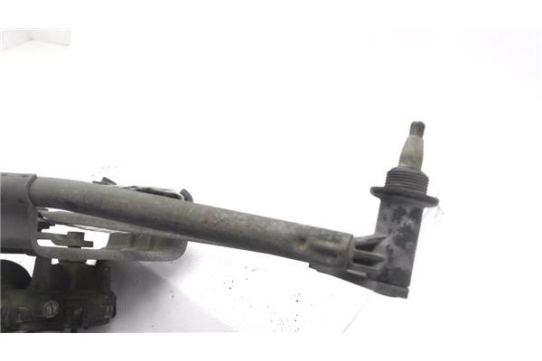 Recambio de motor limpiaparabrisas delantero para mercedes-benz sprinter 3-t furgón (903) 311 cdi referencia OEM IAM A9018200081